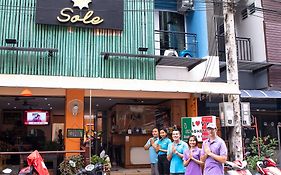 โรงแรมโซเล่
